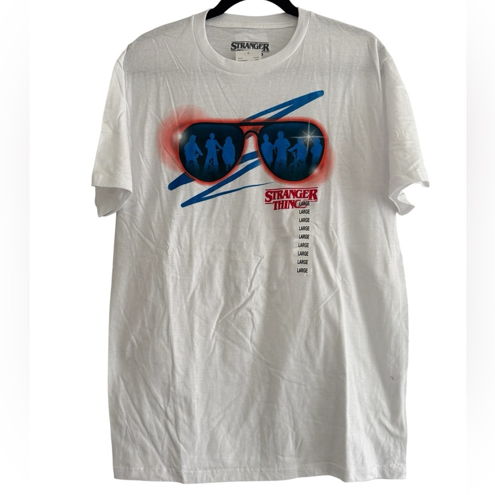 NWT Official Stranger Things Unisex White Graphic T-Shirt Size Large